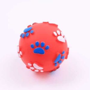 Chico Chico Zabawka vinyl piłka w łapki czerwona dla psów 6cm - 1 zdjęcie